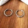 Boucles d'Oreilles Silver Medium Circle – Image 3